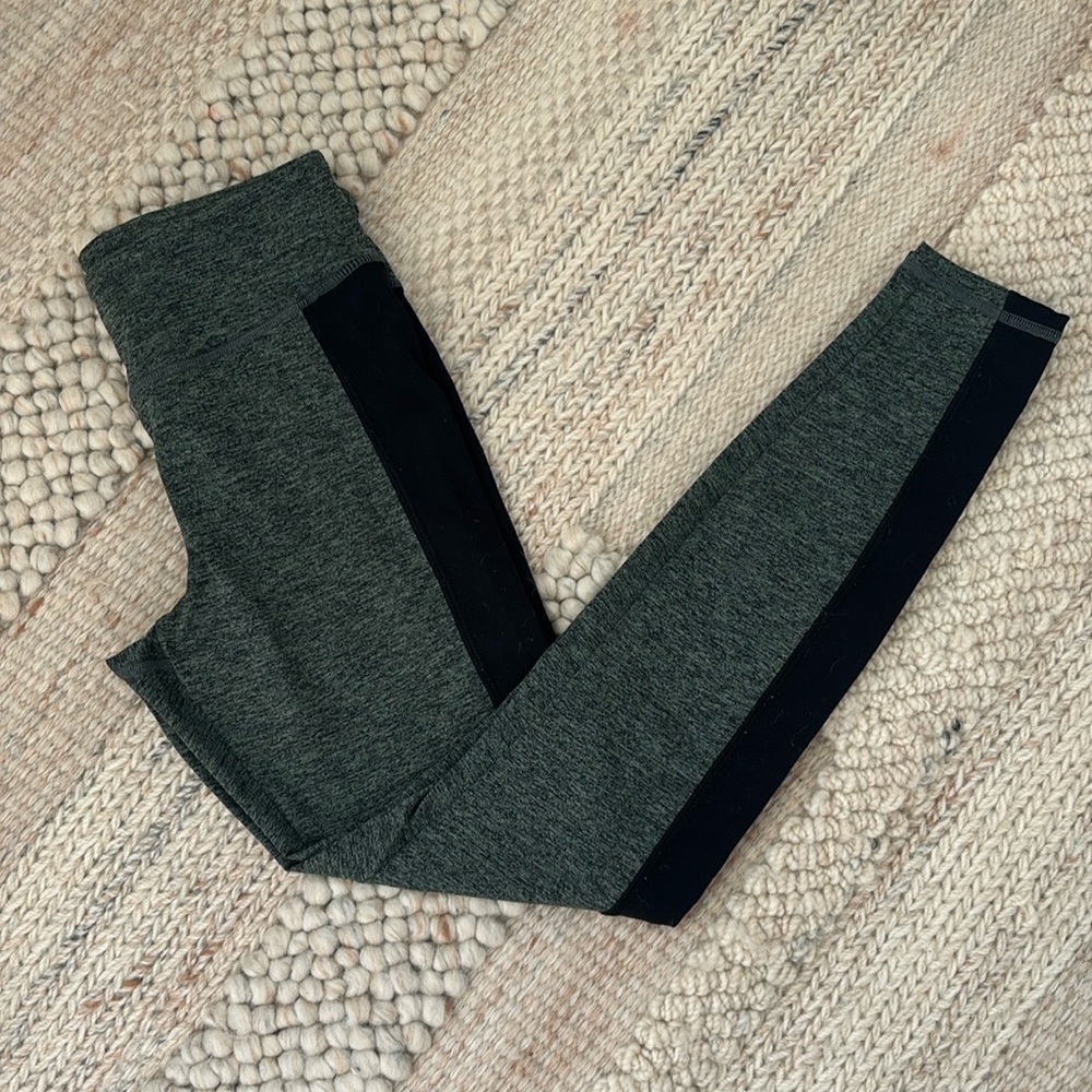 Forever 21 Green Marled Active Leggings - Size XS